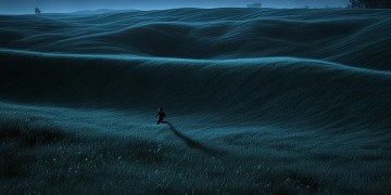 长夜里徒然奔跑出自哪首歌？